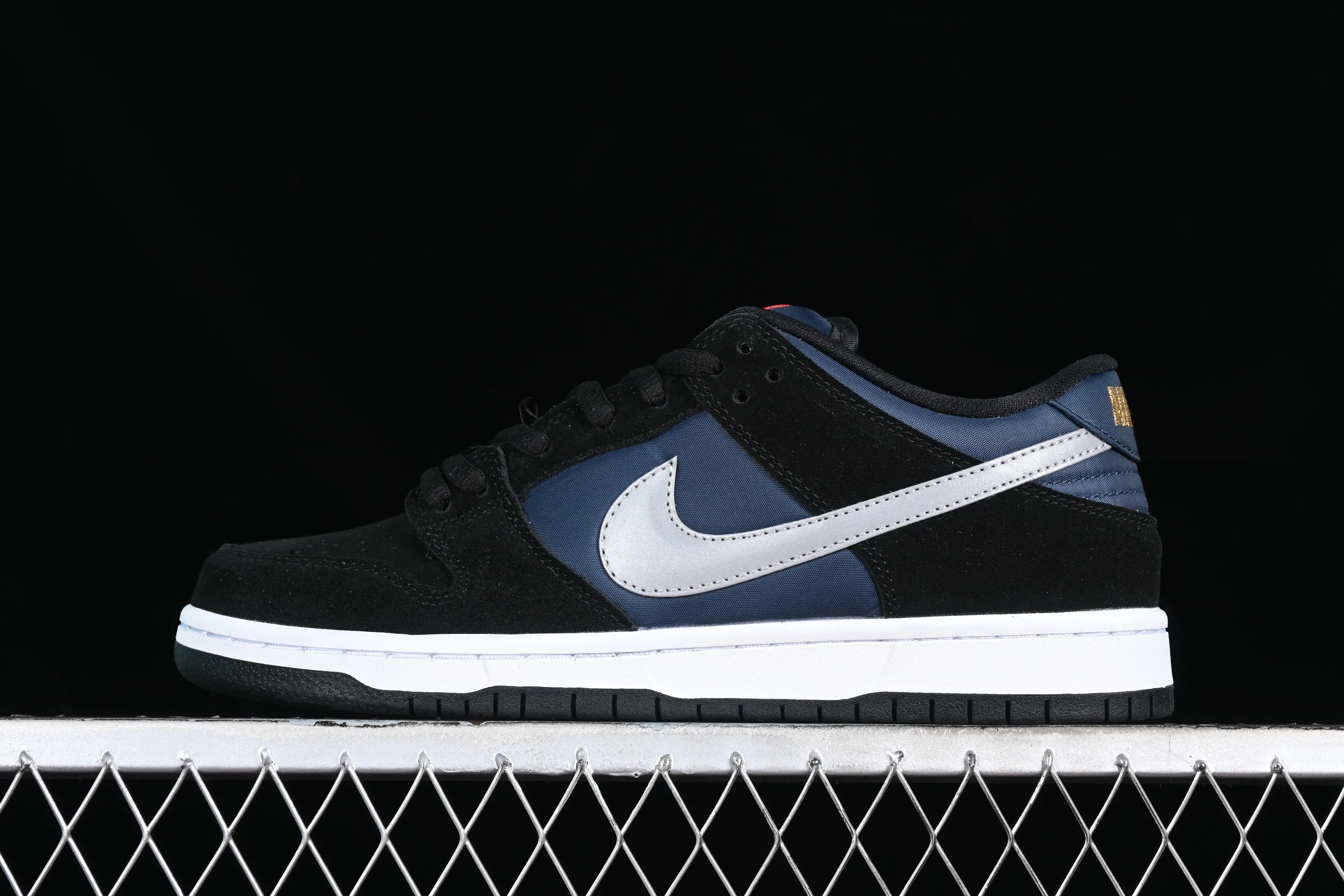 All categories Nk SB Dunk series Nk SB Dunk Low low-top sneakers Nk SB Dunk Low SB low-top casual sneakers 304292-035